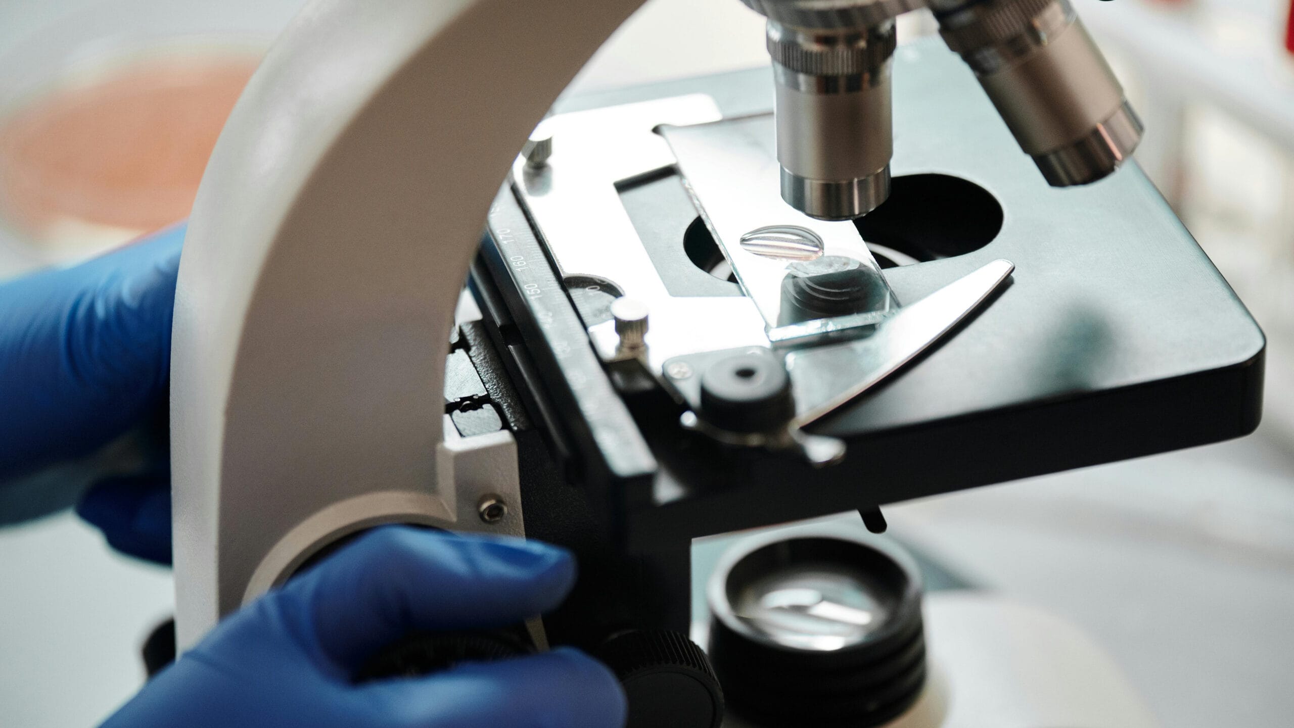 pexels-edward-jenner-4033300 pexels-edward-jenner-4033300